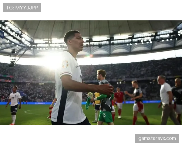 贝林厄姆当选英格兰最佳球员，杰出表现赢得广泛赞誉