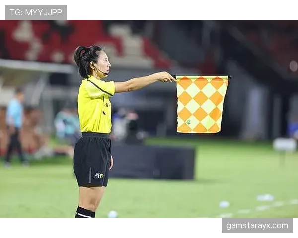 亚洲杯引入VAR技术引热议，裁判公平性成焦点